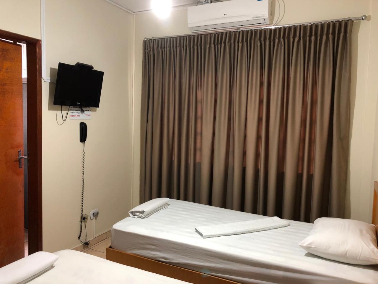 Acalantus Hotel 戈亚尼亚 外观 照片